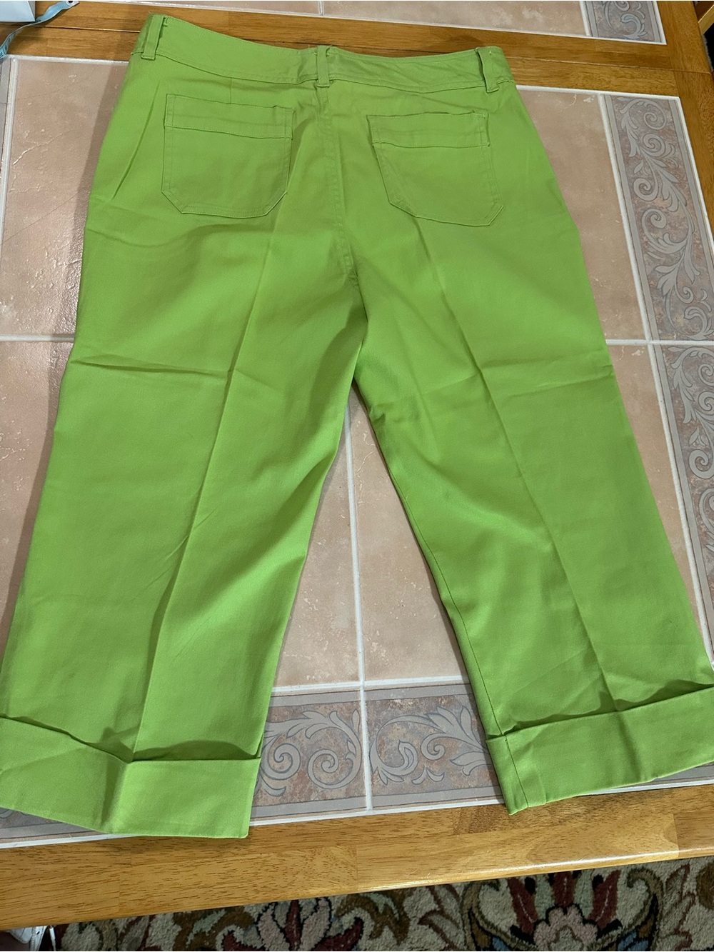 Kerrits Green Casual Cuffed Chino
Capris - Picture 9 of 9